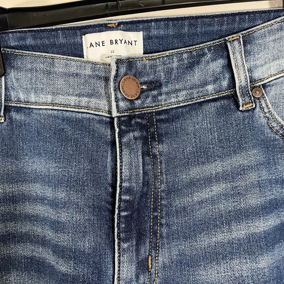 NWOT Lane Bryant High Rise Skinny Curvy Fit Distressed Jeans Size 22 Dark Wash - Picture 5 of 11